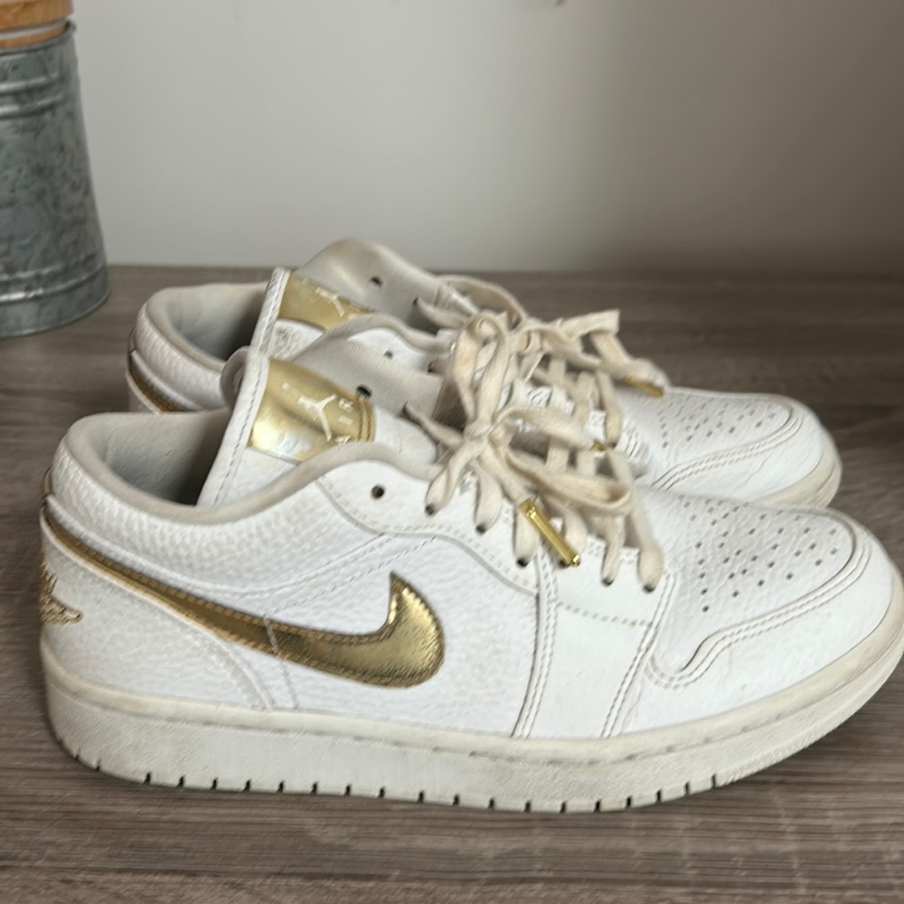 Air Jordan 1 Low
